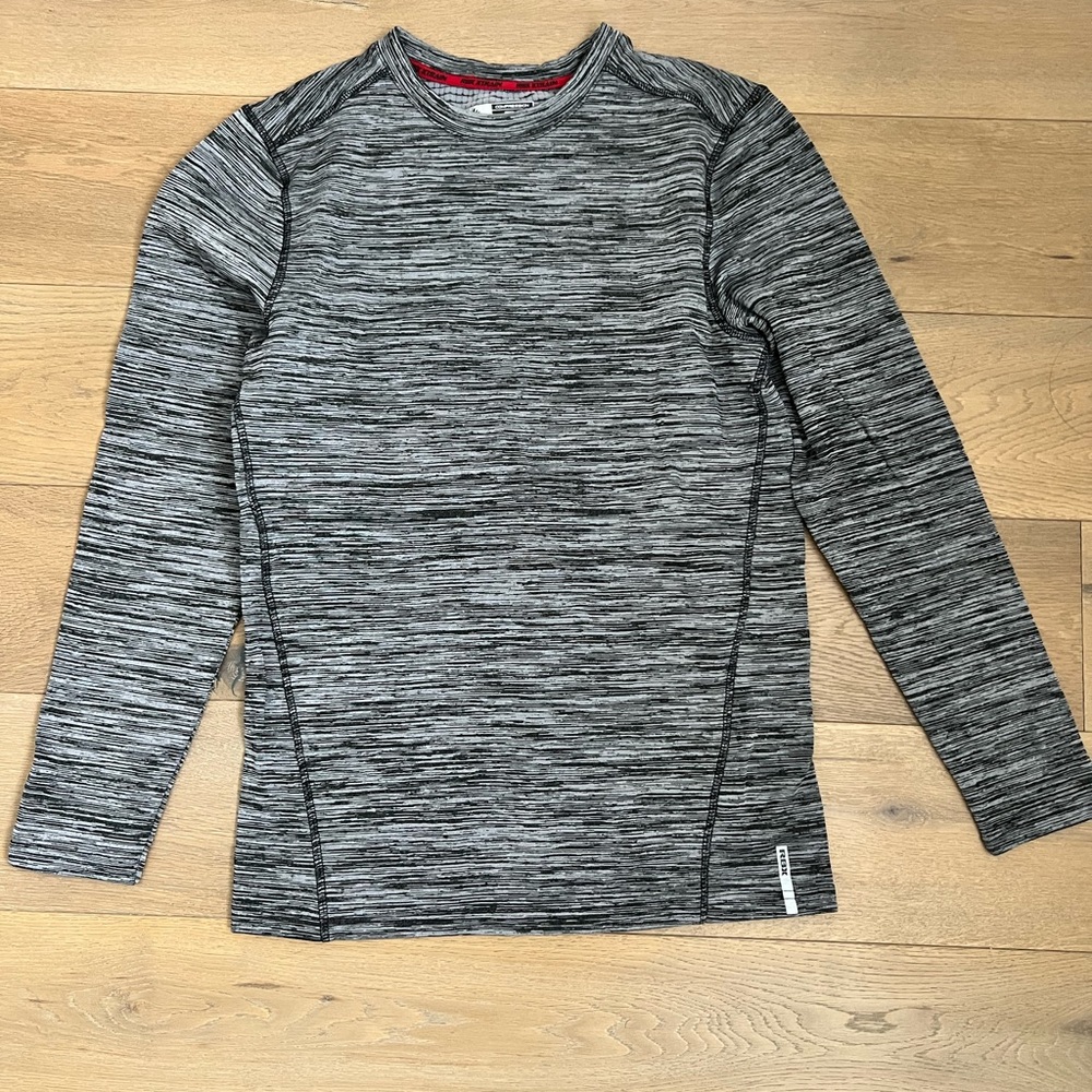 NWOT Men’s RBX Compression Long Sleeve Shirt Size M